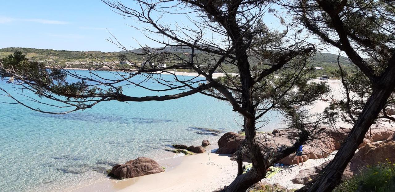 Un Angolo Di Paradiso A Pochi Passi Dal Mare Nel Villaggio Calarossa Ізола-Росса Екстер'єр фото